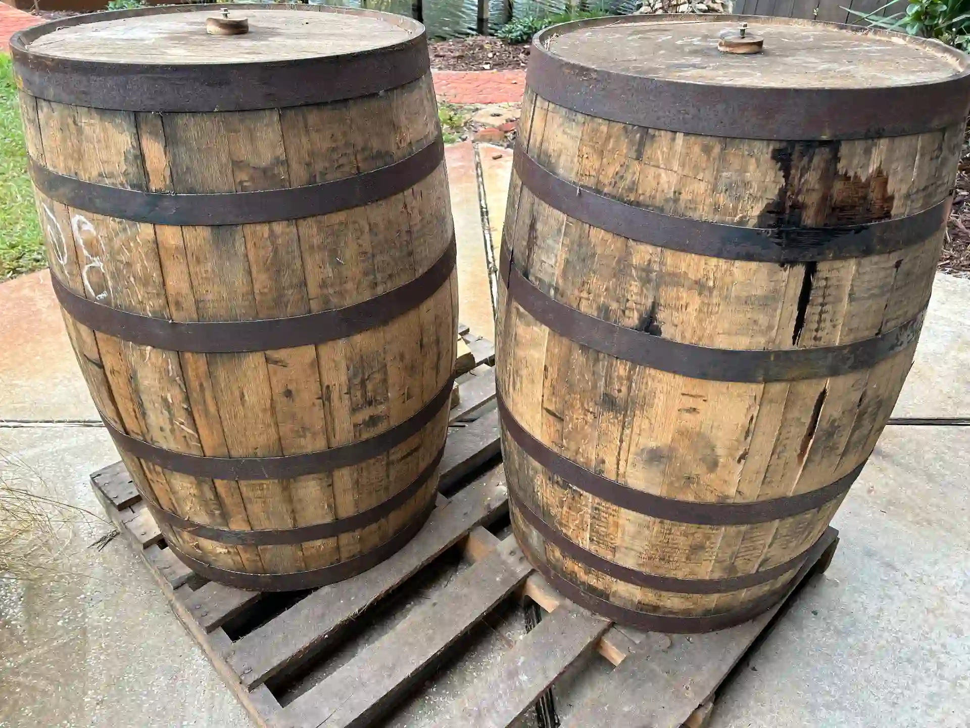 https://njoyspirits.com/wp-content/uploads/2023/11/2023-Aged-Whidkey-Release-2-Barrels.webp